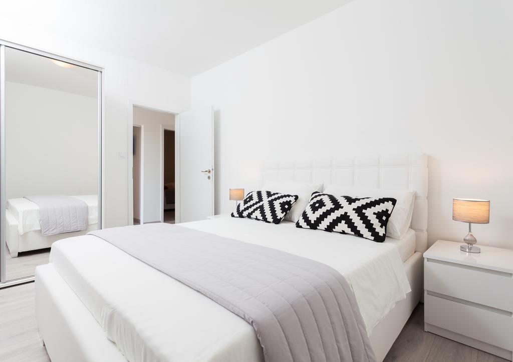 Apartments Gita Завалатица Екстериор снимка