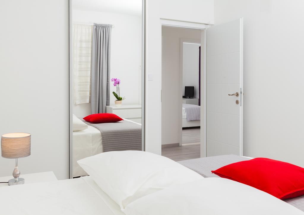 Apartments Gita Завалатица Екстериор снимка
